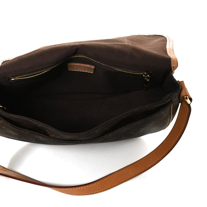 Louis Vuitton Monogram Menilmontant PM 13 of 15