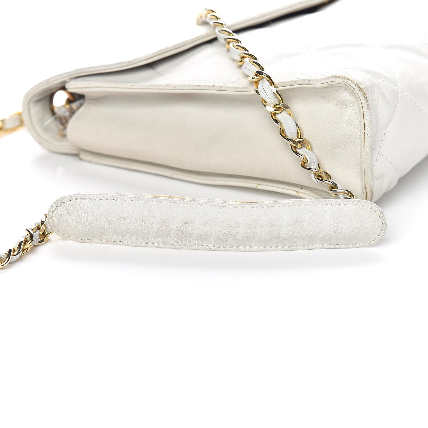 Lambskin Quilted Medium Single Flap White