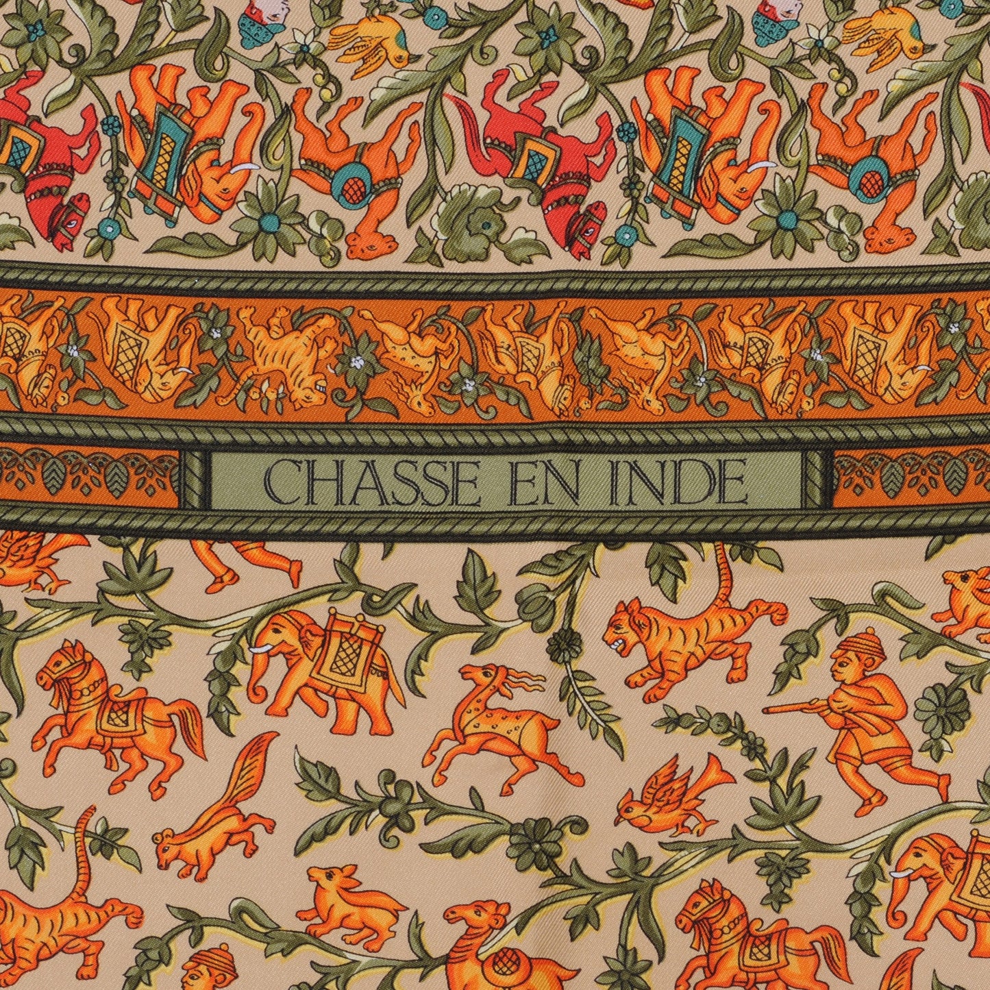 Silk Chasse en Inde Scarf 90