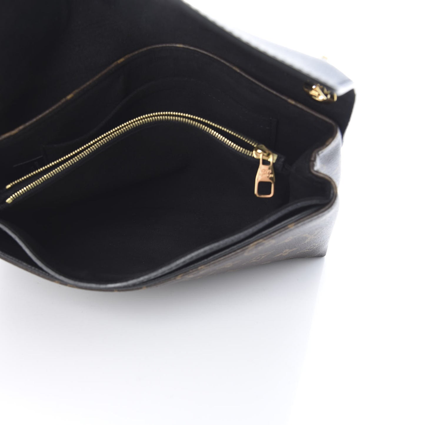 Monogram Pallas Chain Black