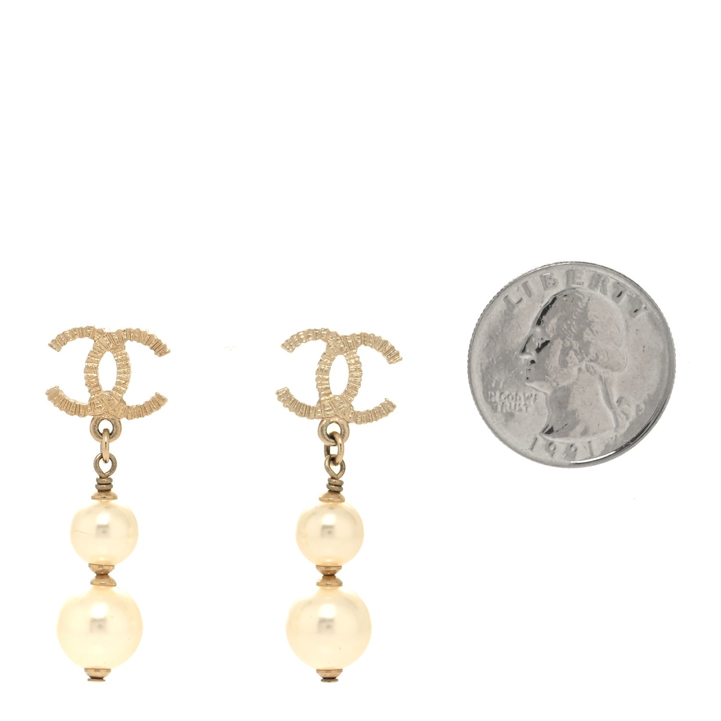 CC Pearl Drop Earrings Gold