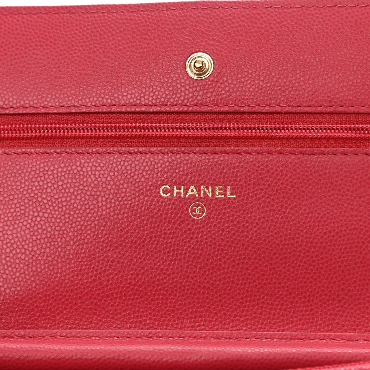 Caviar Quilted Wallet On Chain WOC Dark Pink