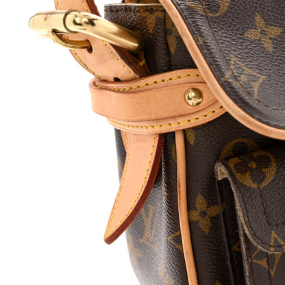 Louis Vuitton Monogram Hudson PM 18 of 19