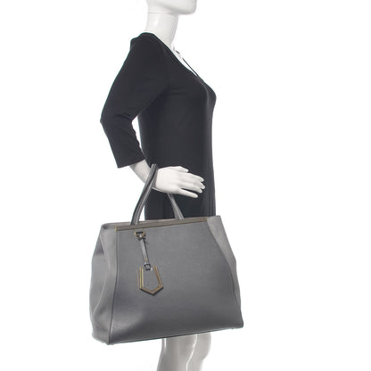 Fendi Vitello Elite Large 2Jours Tote Grigio Grigio Chiaro 2 of 15