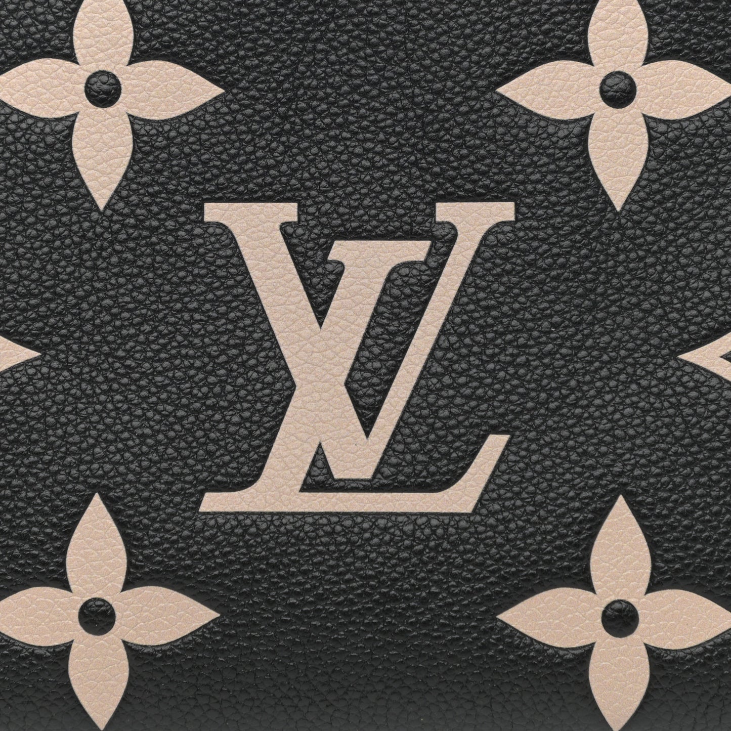 Empreinte Monogram Giant Double Zip Pochette Black Cream
