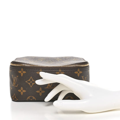 Louis Vuitton Monogram Packing Cube PM 2 of 9