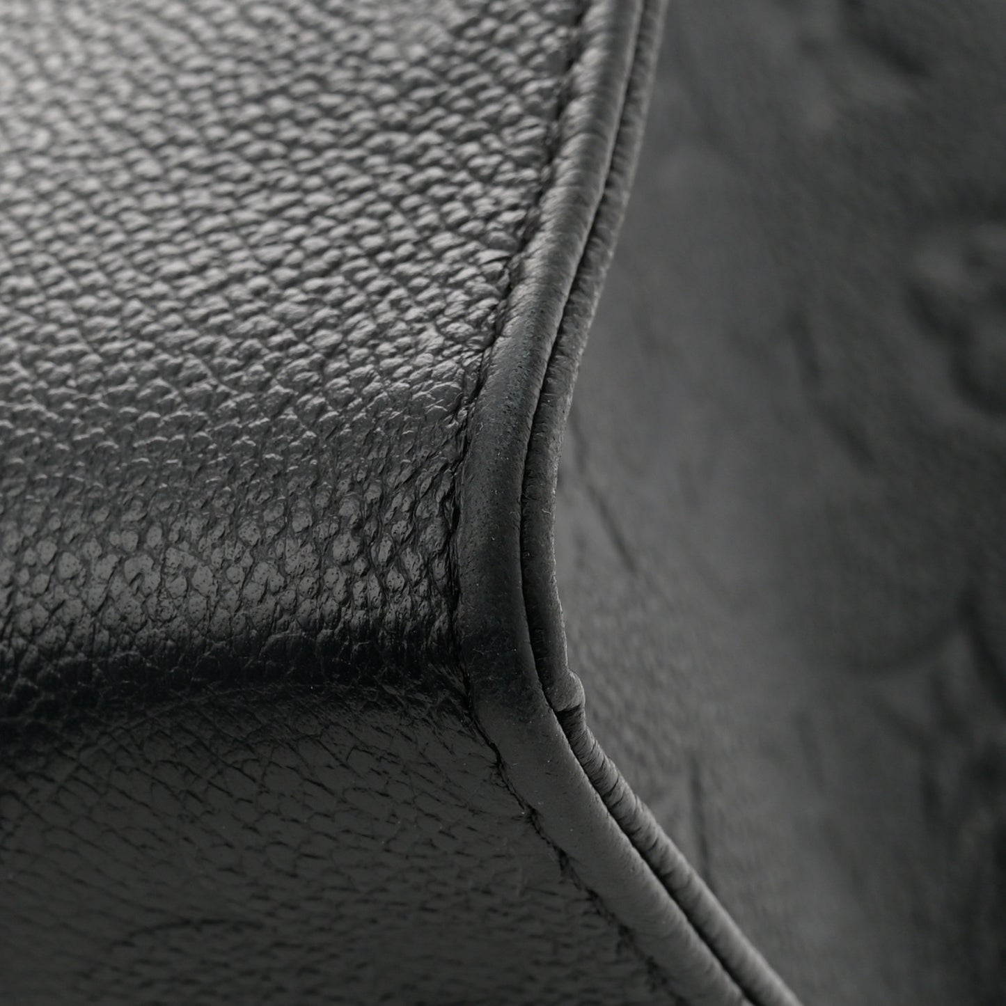 Empreinte Monogram Giant Onthego PM Black