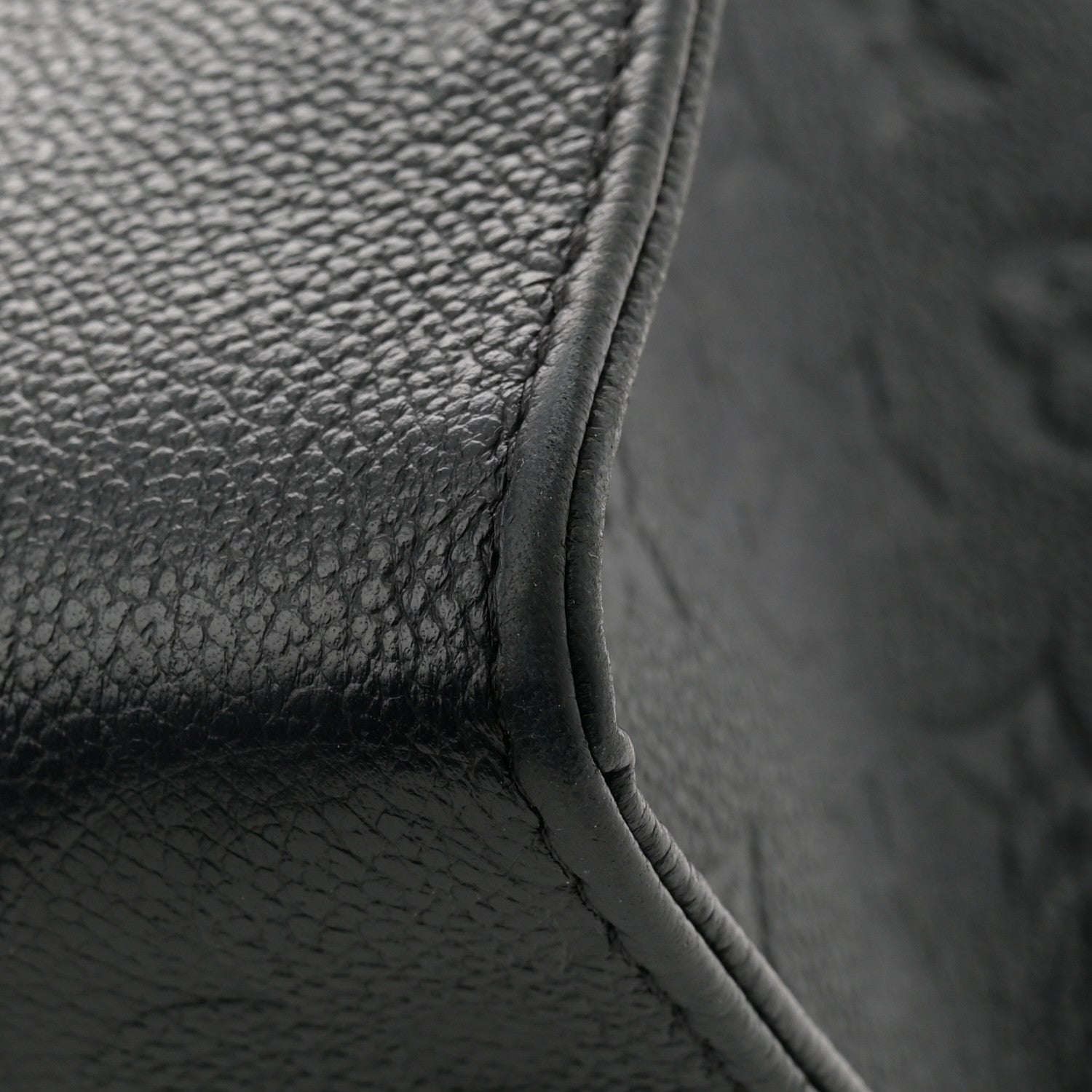 Louis Vuitton Empreinte Monogram Giant Onthego PM Black 10 of 11