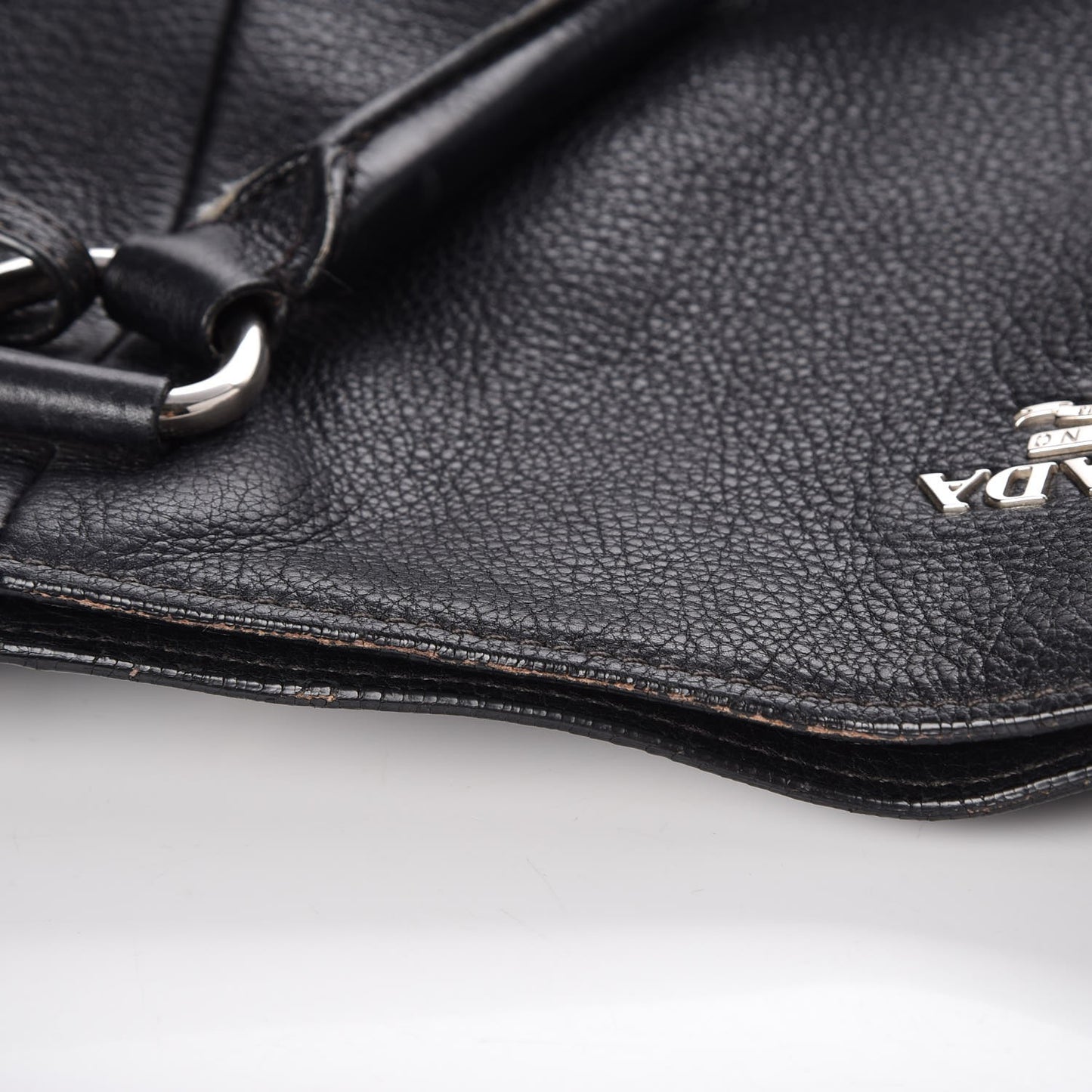 Vitello Daino Tote Nero Black