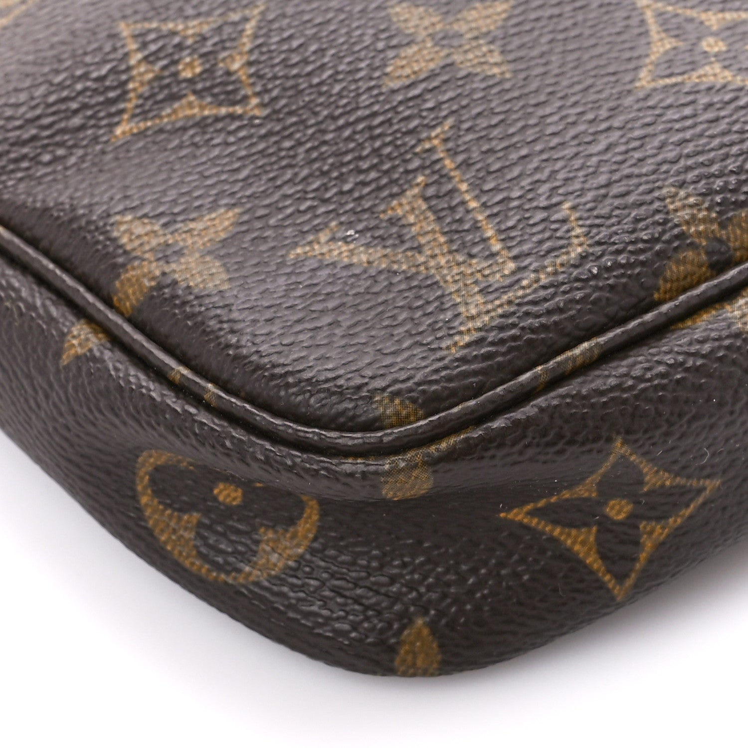 Louis Vuitton Monogram Pochette Accessories 9 of 10