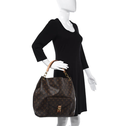 Louis Vuitton Monogram Metis 2 of 14