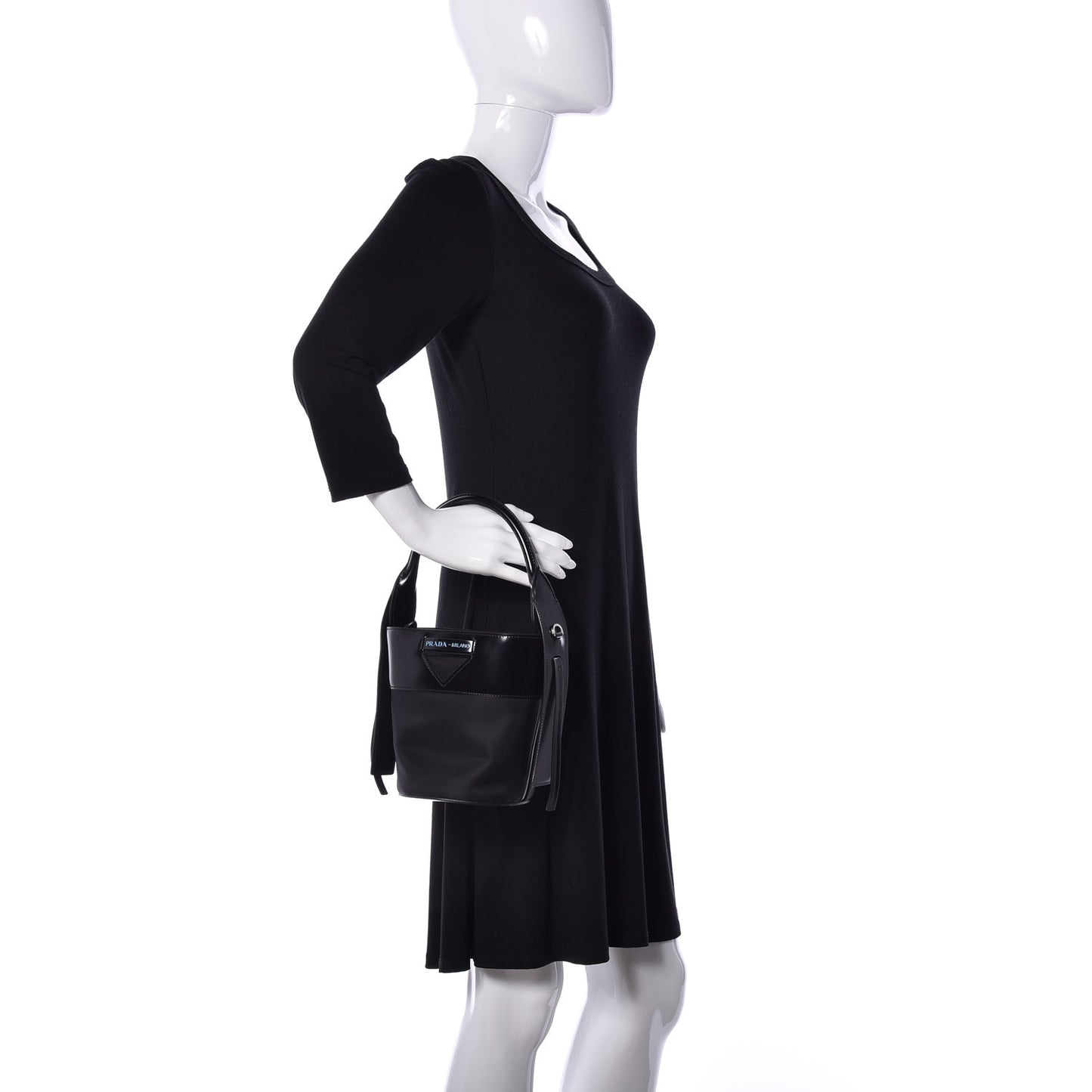 Tessuto Spazzolato Ouverture Bucket Bag Black