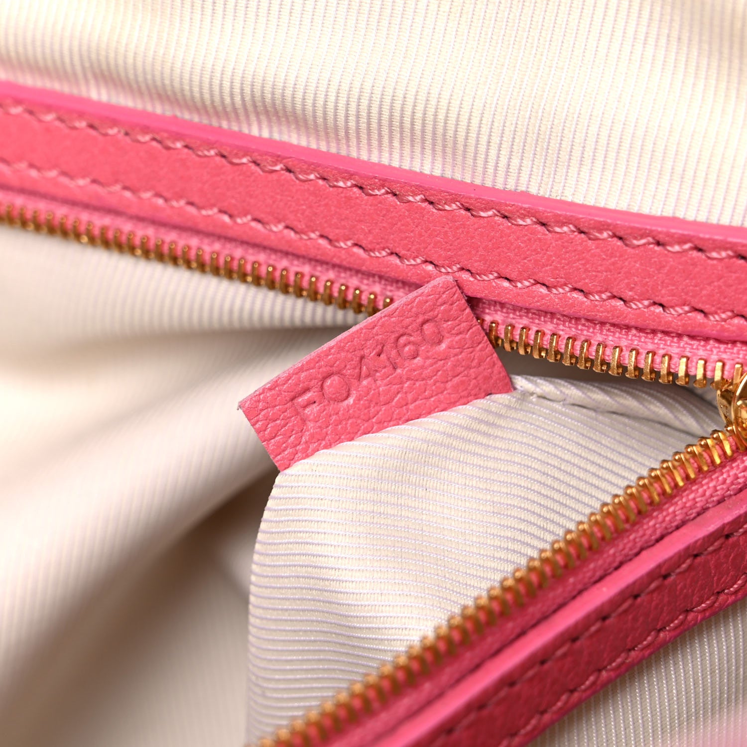 Louis Vuitton Monogram Sabbia Cabas MM Rose 7 of 25