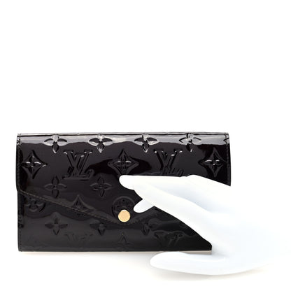 Louis Vuitton Vernis Sarah Wallet NM Amarante 2 of 6
