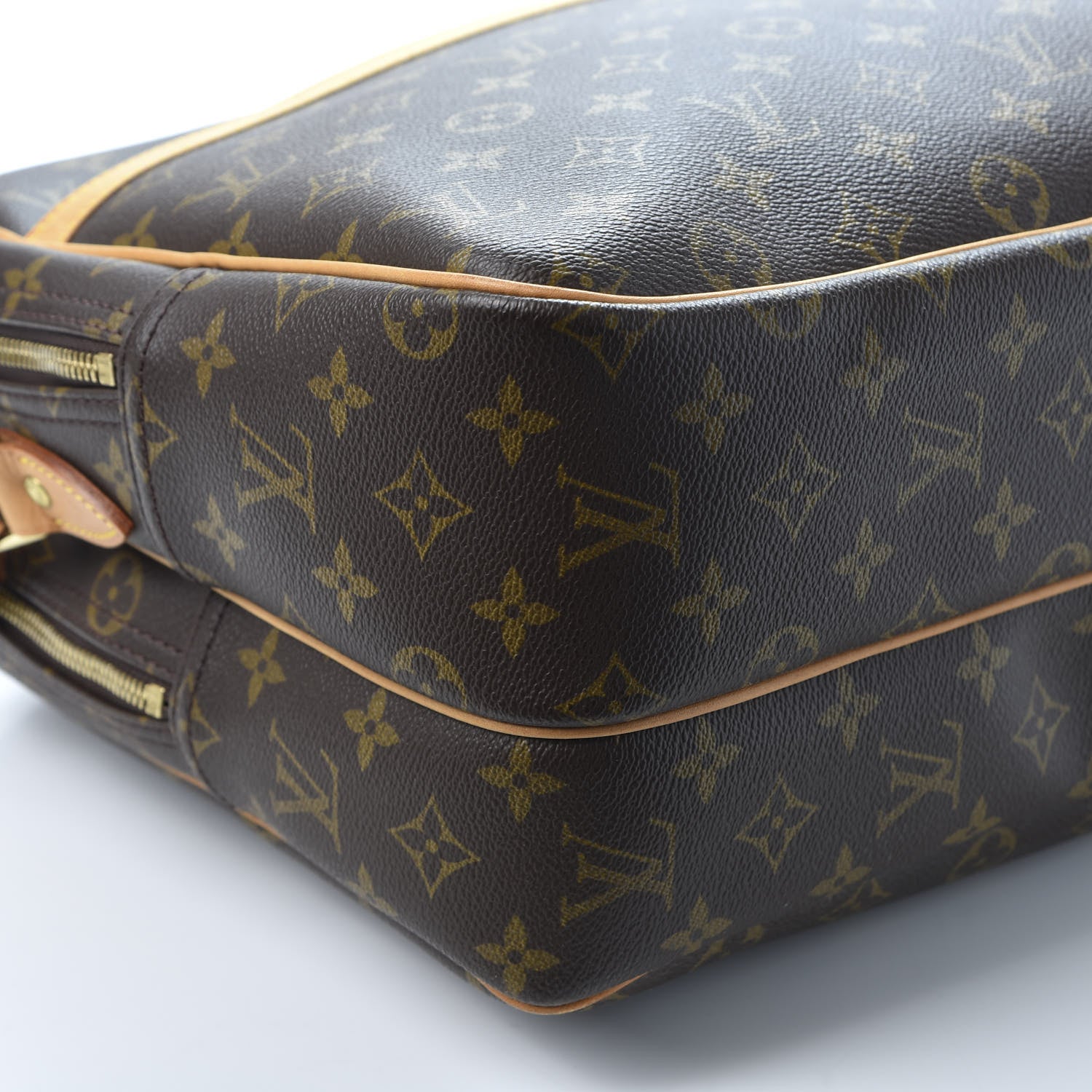 Louis Vuitton Monogram Reporter GM 5 of 8