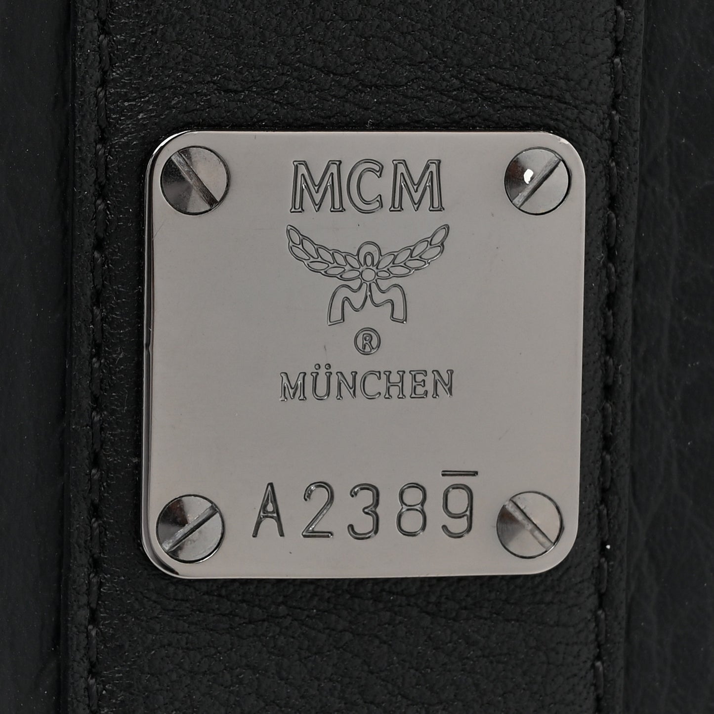 Visetos Medium Liz Reversible Shopper Tote Black