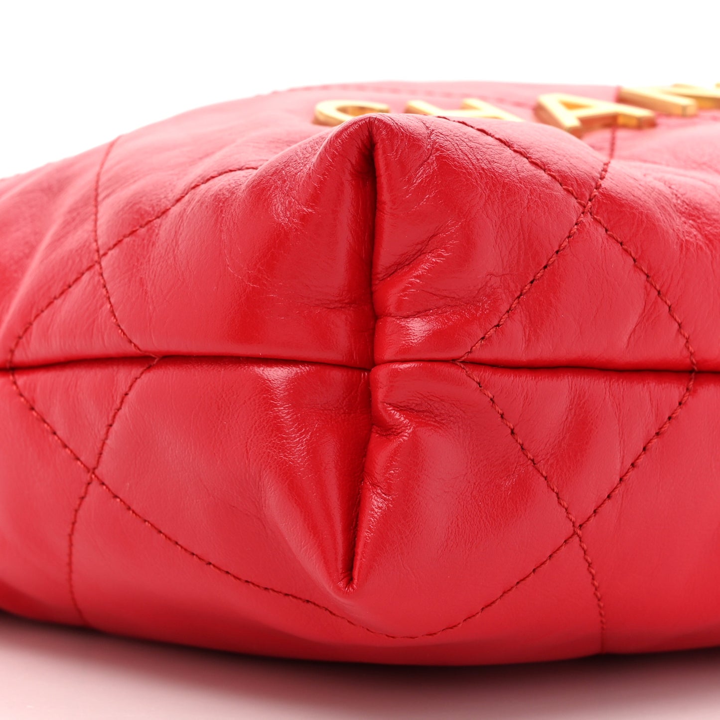 Shiny Calfskin Quilted Mini Chanel 22 Red