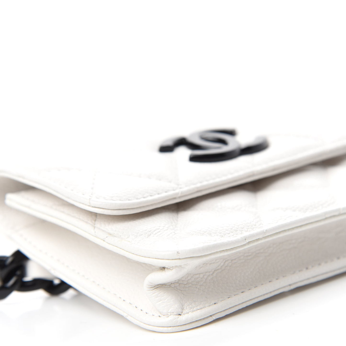 Caviar Quilted My Everything Belt Flap Card Holder White