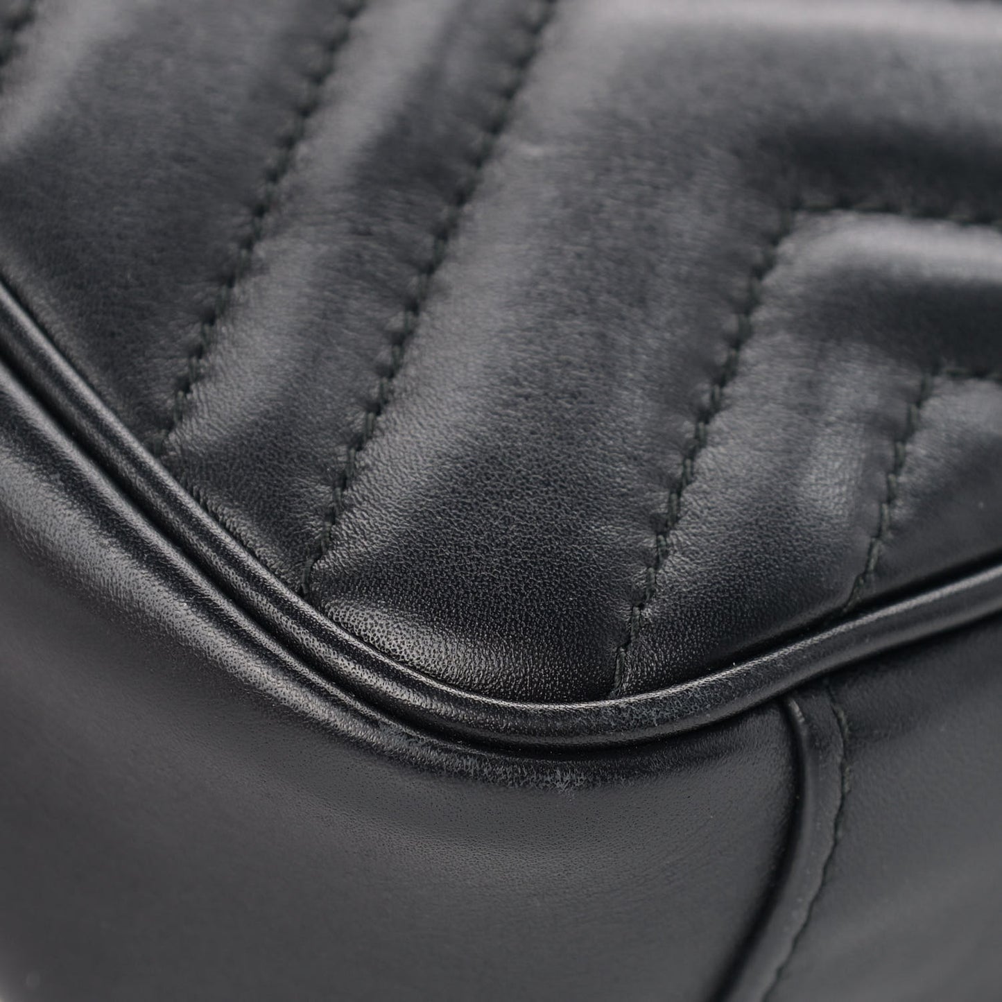 Calfskin Matelasse Mini GG Marmont Shoulder Bag Black