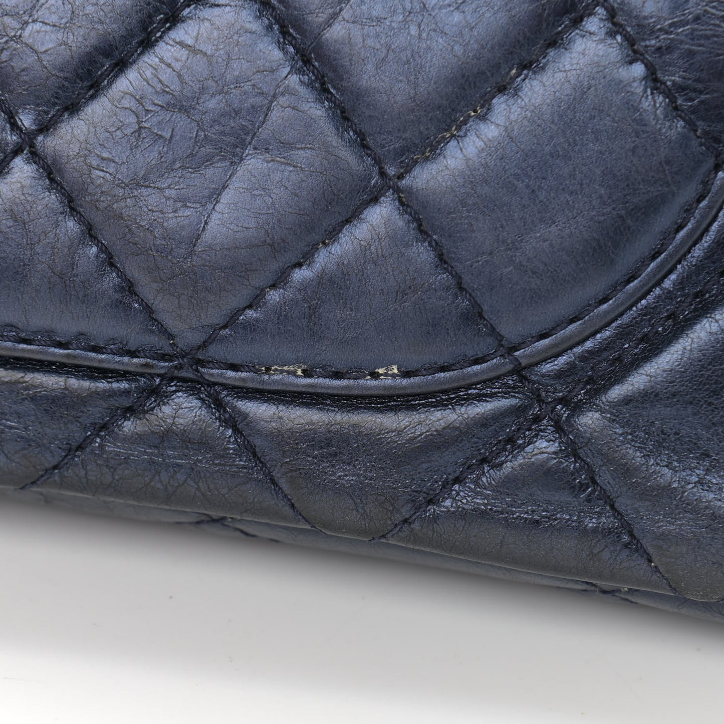 Aged Calfskin Quilted 2.55 Reissue 227 Flap Marine