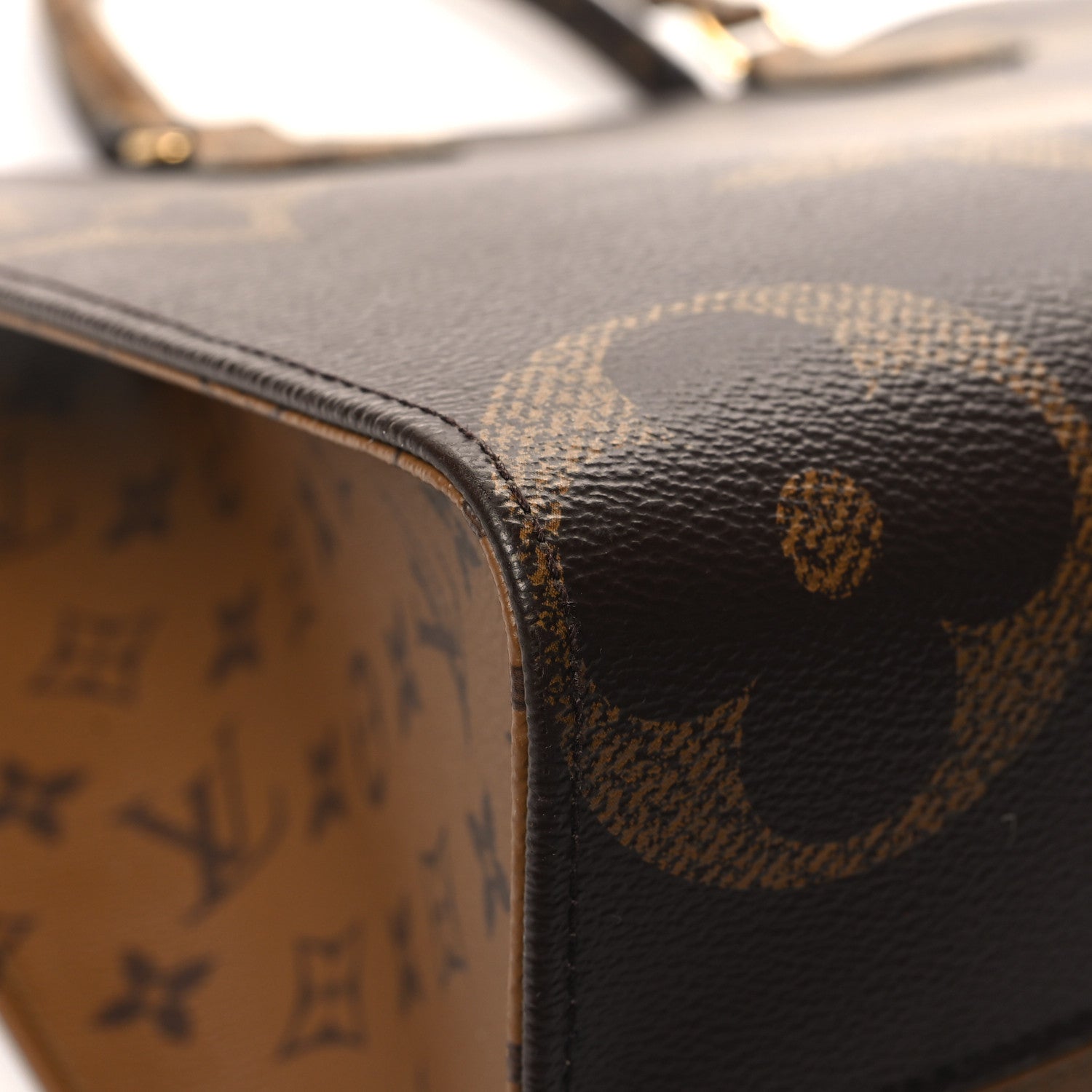 Louis Vuitton Reverse Monogram Giant Onthego MM 8 of 12