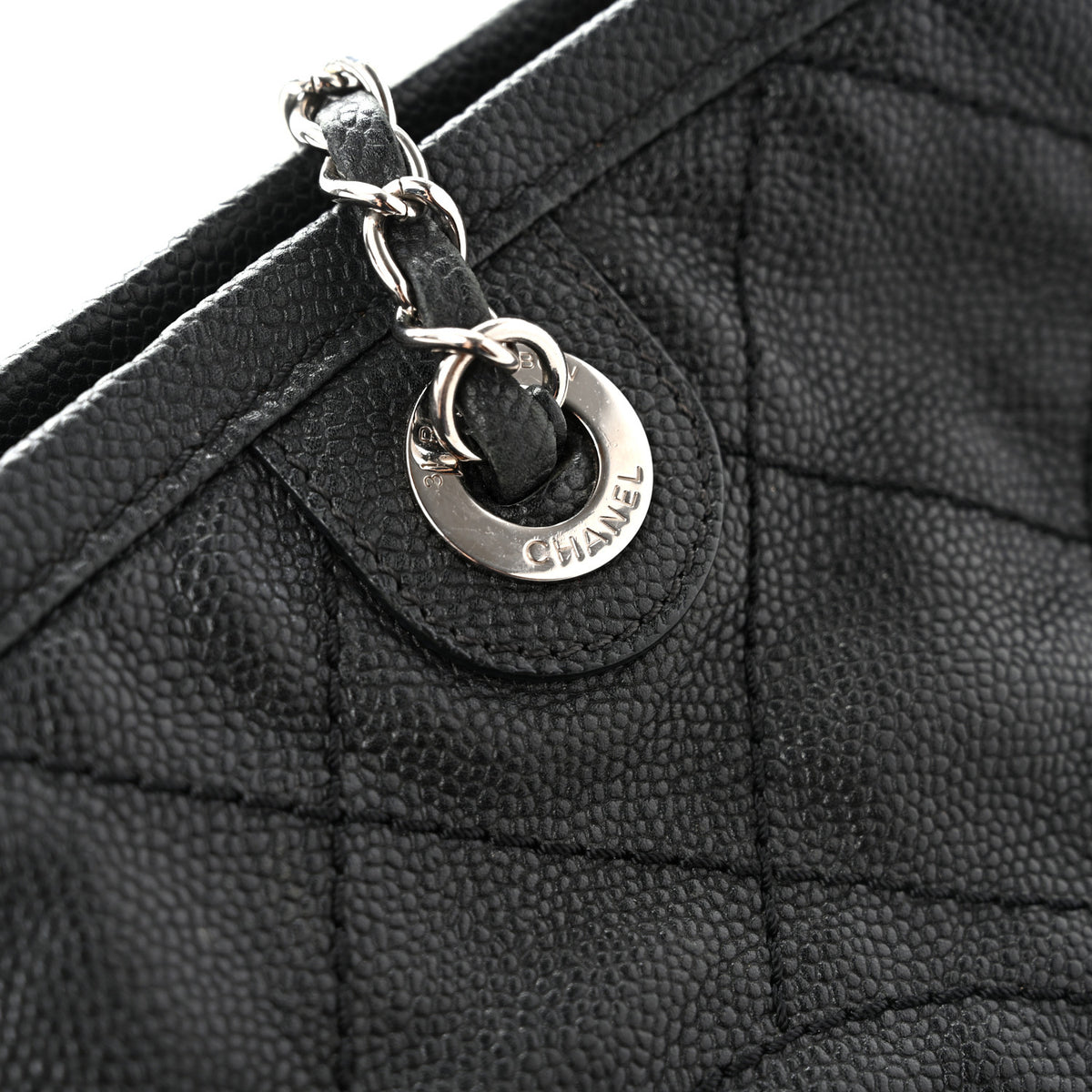 Grained Calfskin Quilted Small Daily Shopping Tote Black