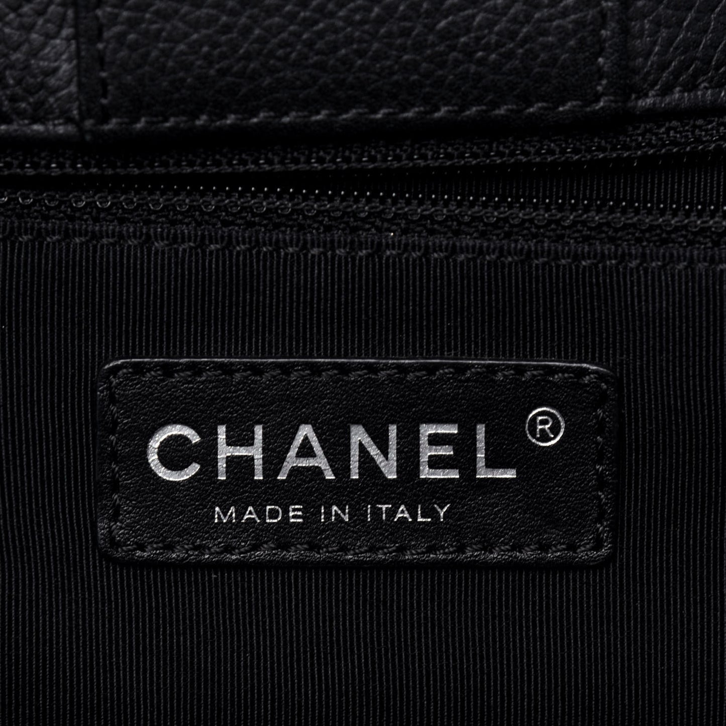 Calfskin Small Cerf Executive Shopper Tote Black