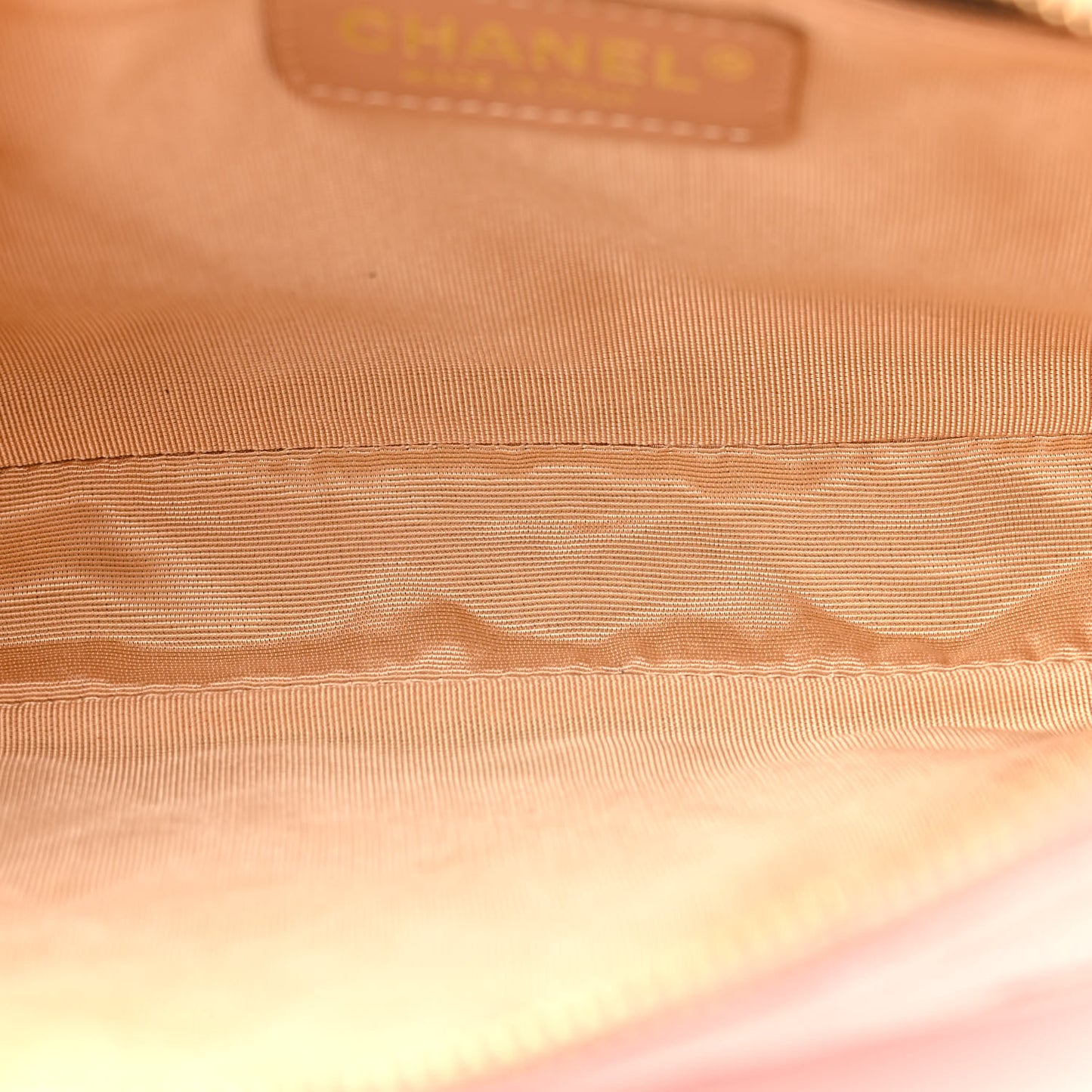 Caviar Quilted Timeless CC Shoulder Bag Pink