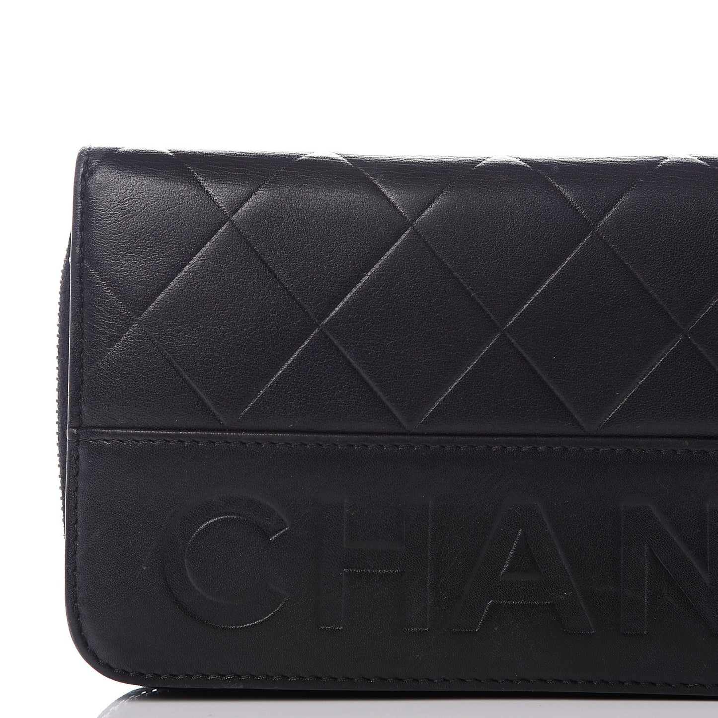 Lambskin Embossed Logo Wallet Black