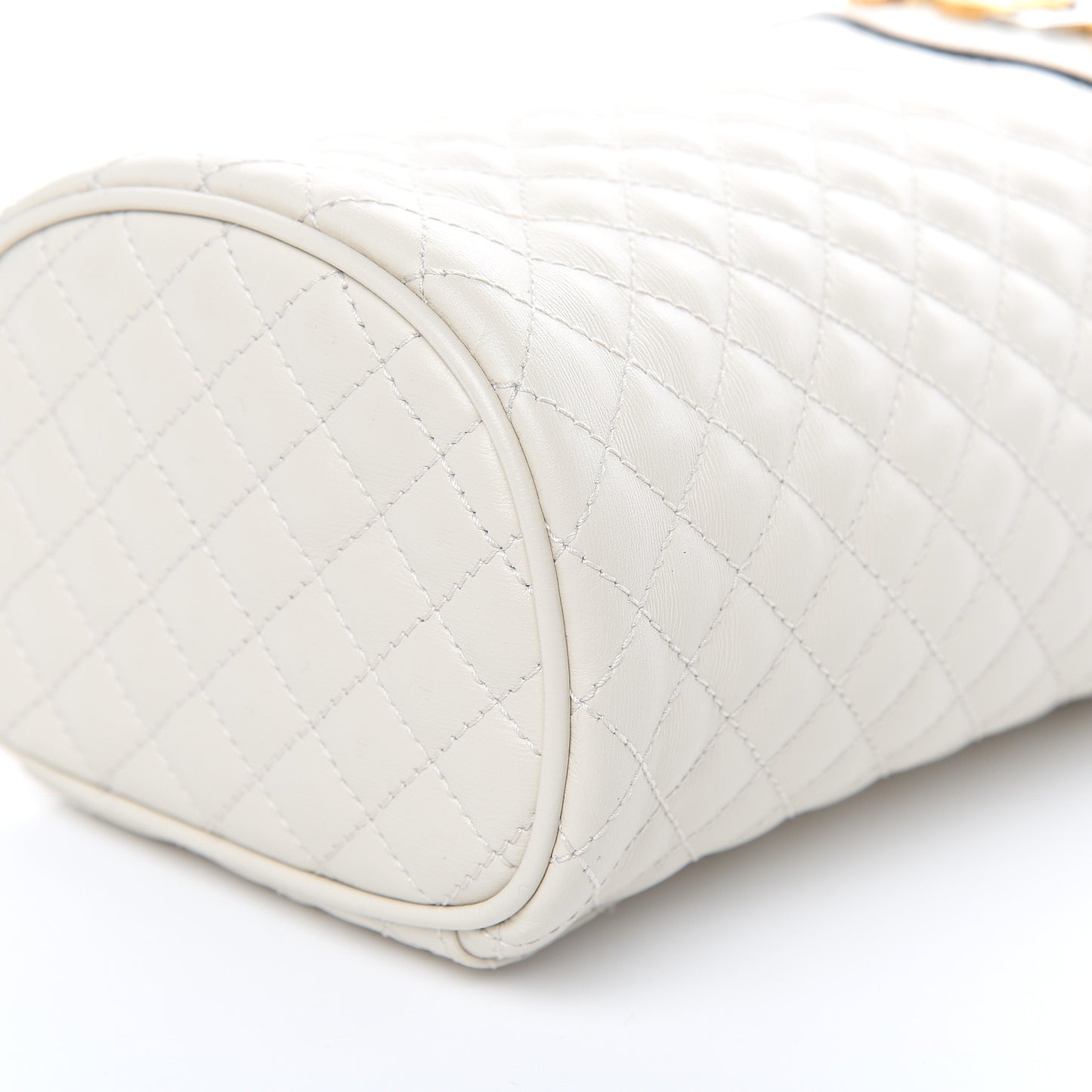 Calfskin Trapuntata Zumi Belt Bag Off White