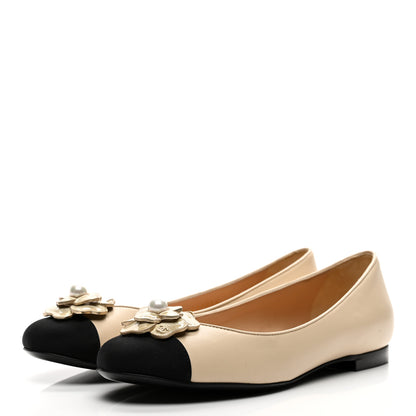 Chanel Calfskin Grosgrain Pearl Camellia Ballerina Flats 39 Beige Black 4 of 9