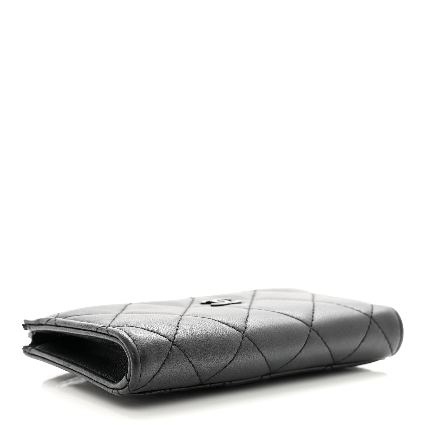 Pearly Lambskin Quilted Zip Card Holder So Black