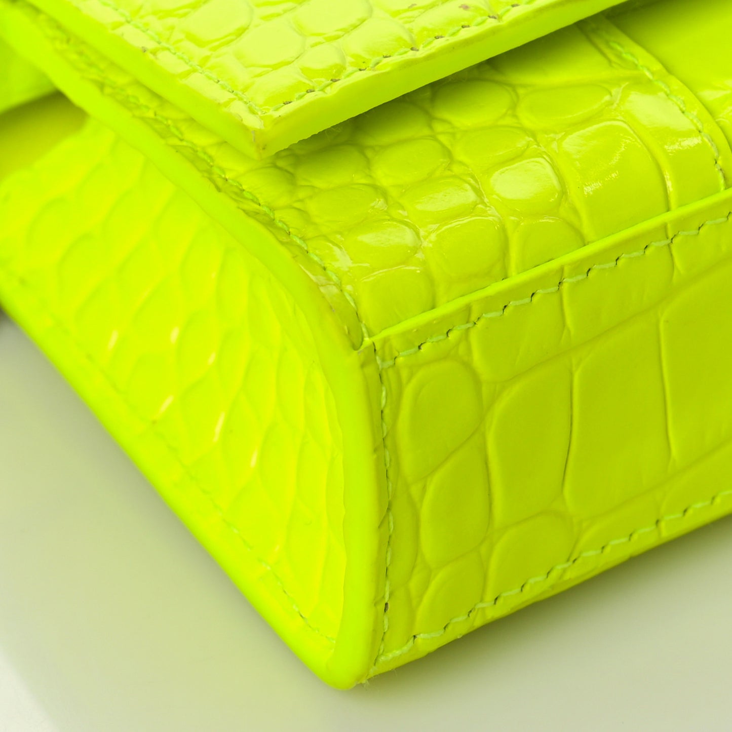 Shiny Calfskin Crocodile Embossed Hourglass Chain Bag Fluo Yellow