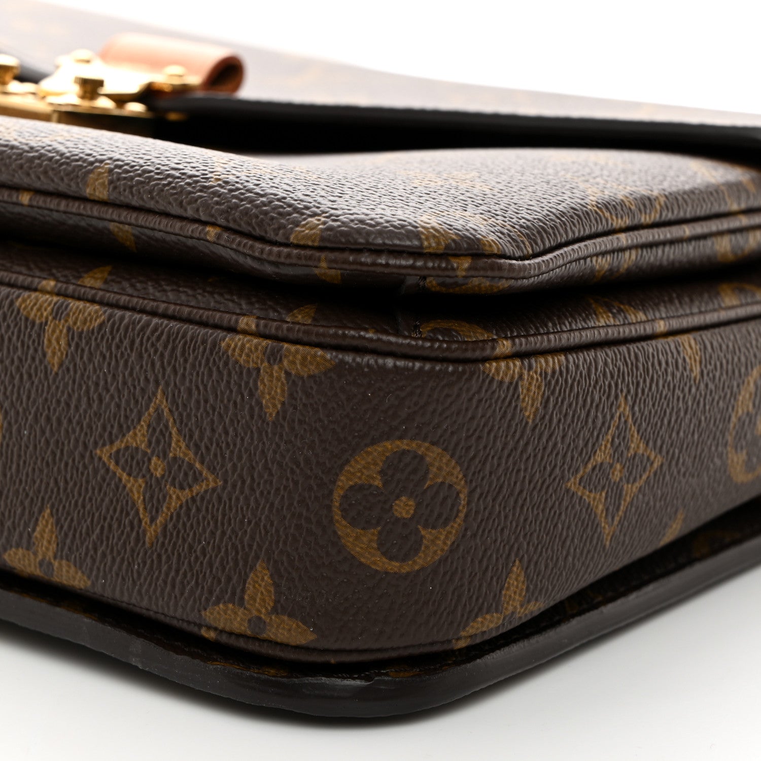 Louis Vuitton Monogram Pochette Metis 9 of 9
