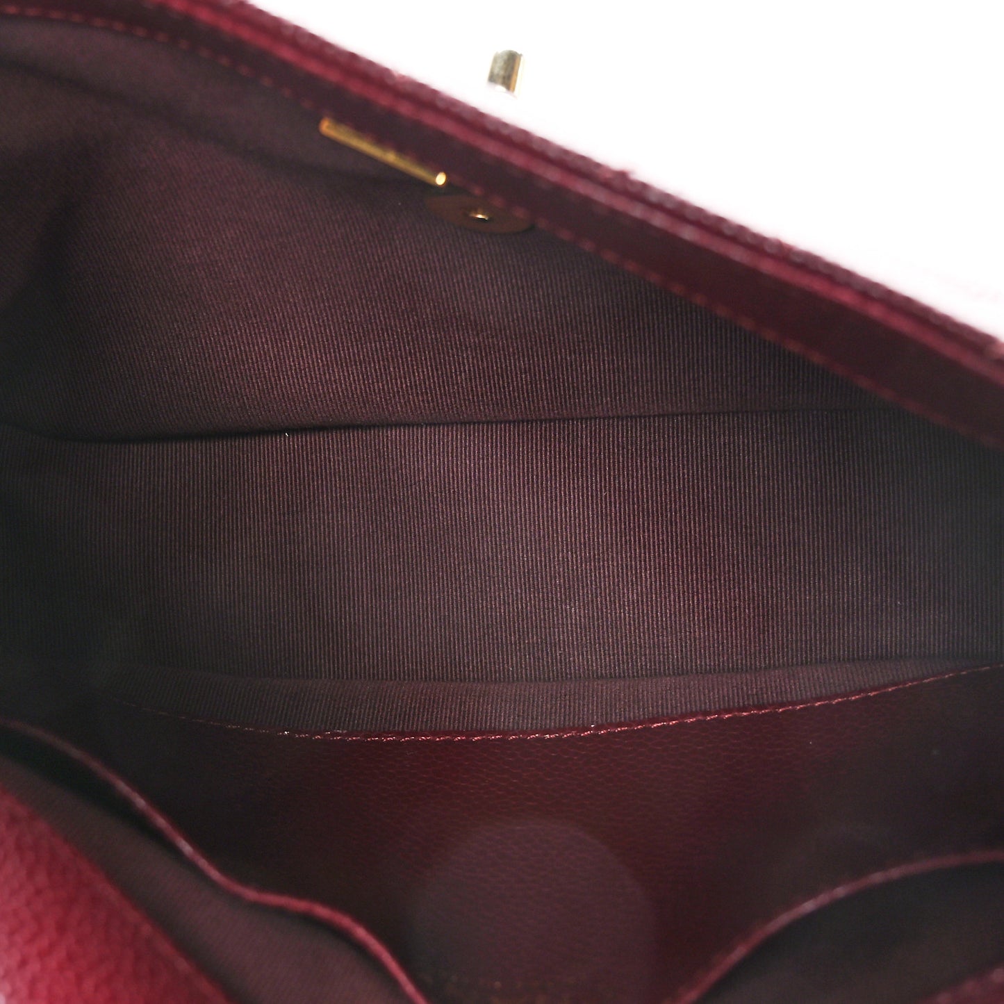 Caviar Quilted Small Messenger Flap Burgundy