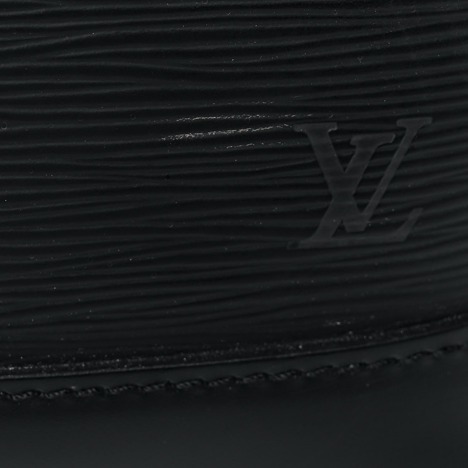 Louis Vuitton Epi Alma PM Black 16 of 20