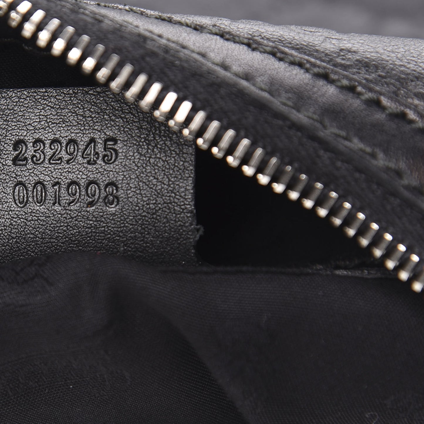 Guccissima Large GG Twins Hobo Black