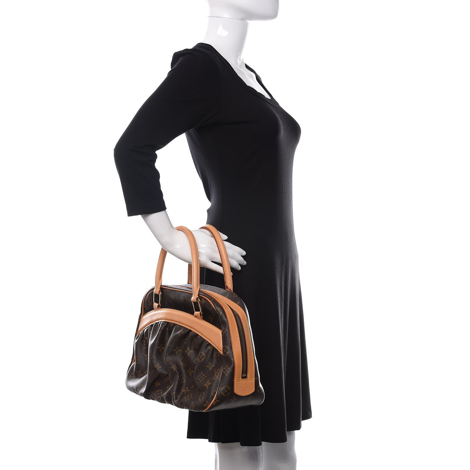 Louis Vuitton Monogram Mizi 2 of 10