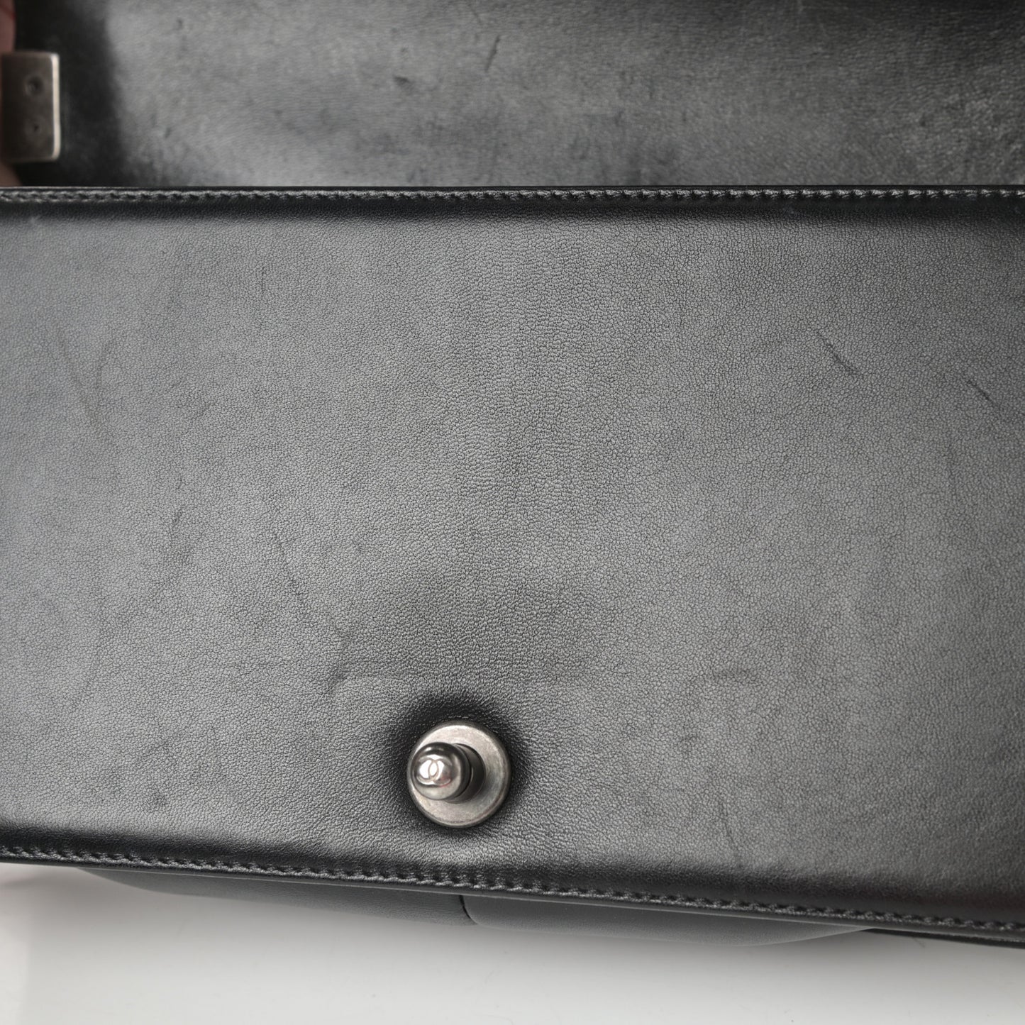 Lambskin Quilted Medium Boy Flap Black