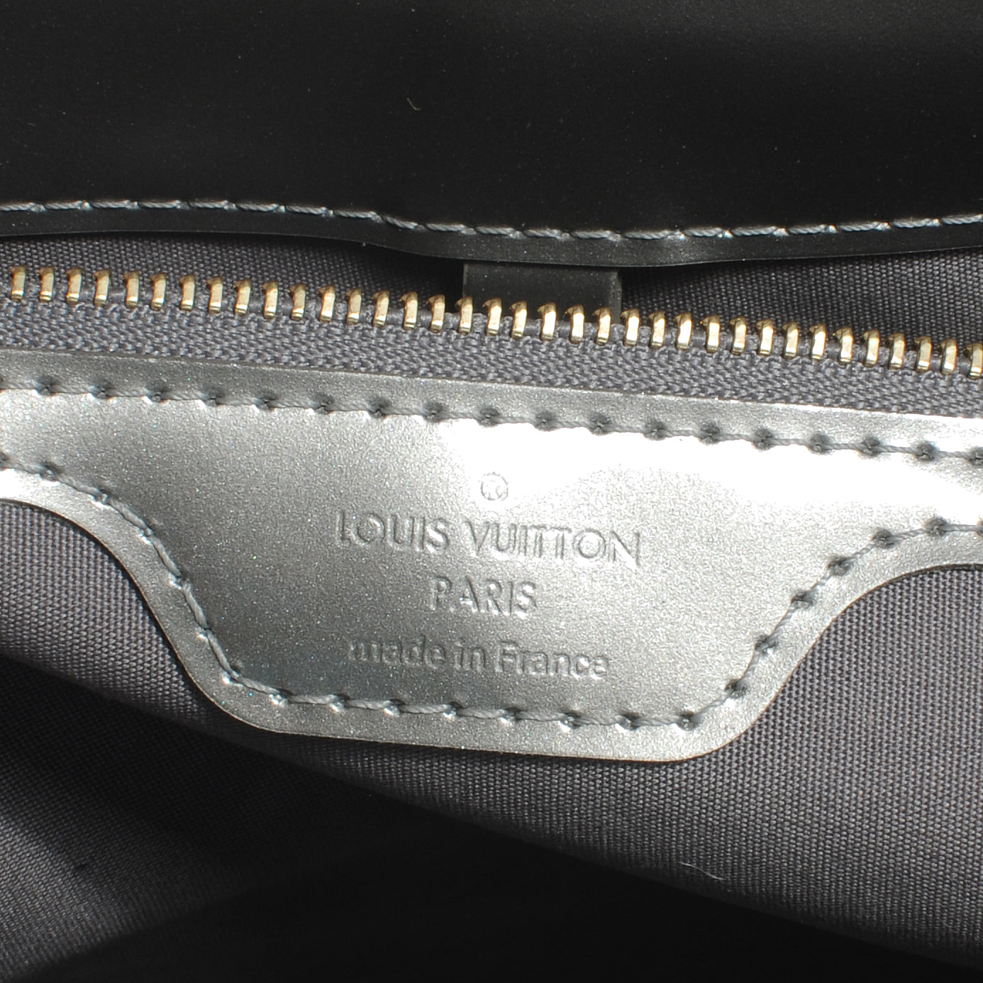 Louis Vuitton Vernis Wilshire PM Gris Art Deco 6 of 7