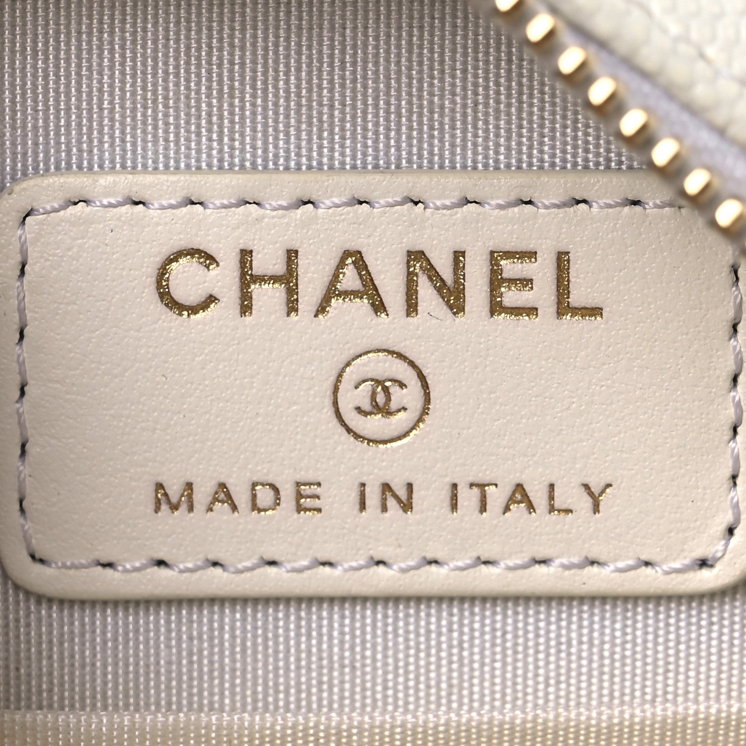 Chanel Caviar Quilted Chain Handle Round Clutch With Chain Bag  White 6 of 13