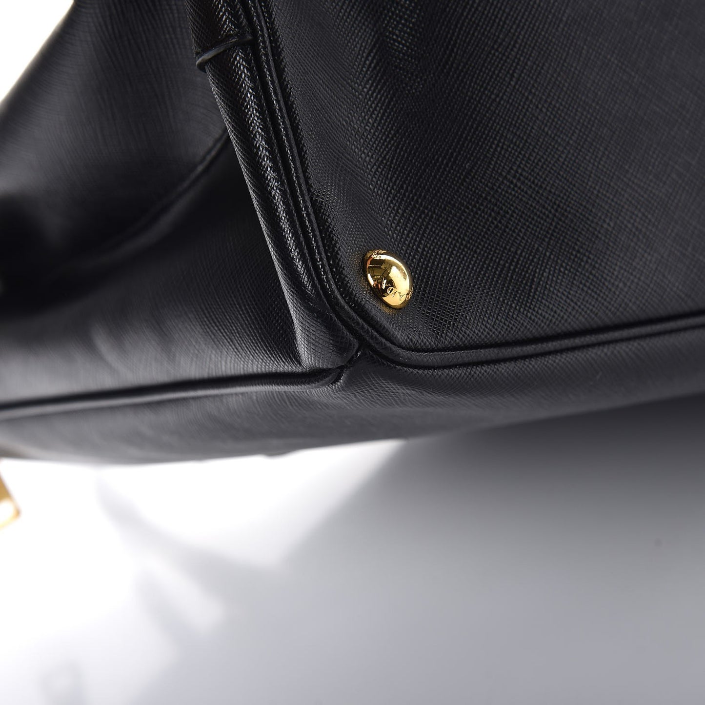 Saffiano Large Galleria Double Zip Tote Black