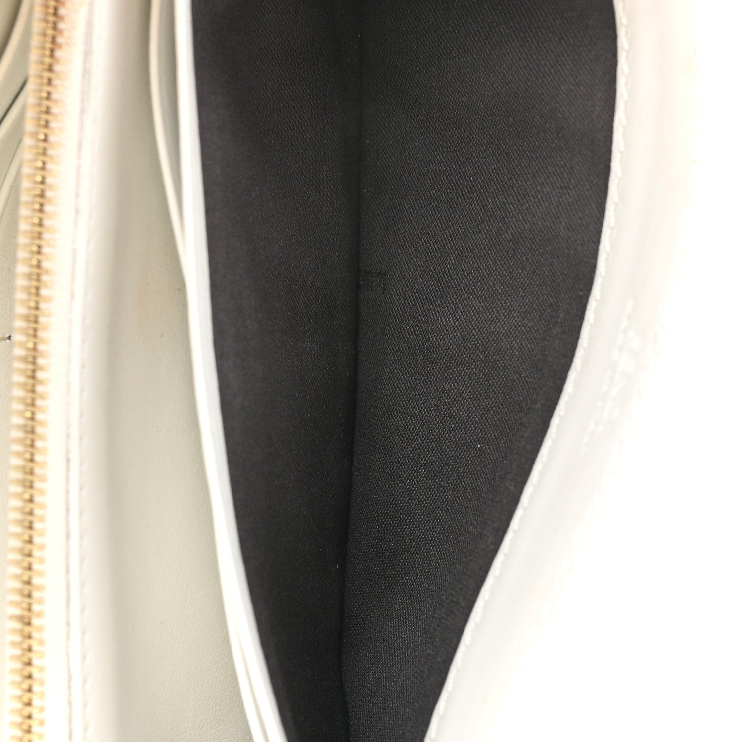 Fendi Vitello Cruise F is Fendi Continental Envelope Wallet on Chain Bianco 5 of 20