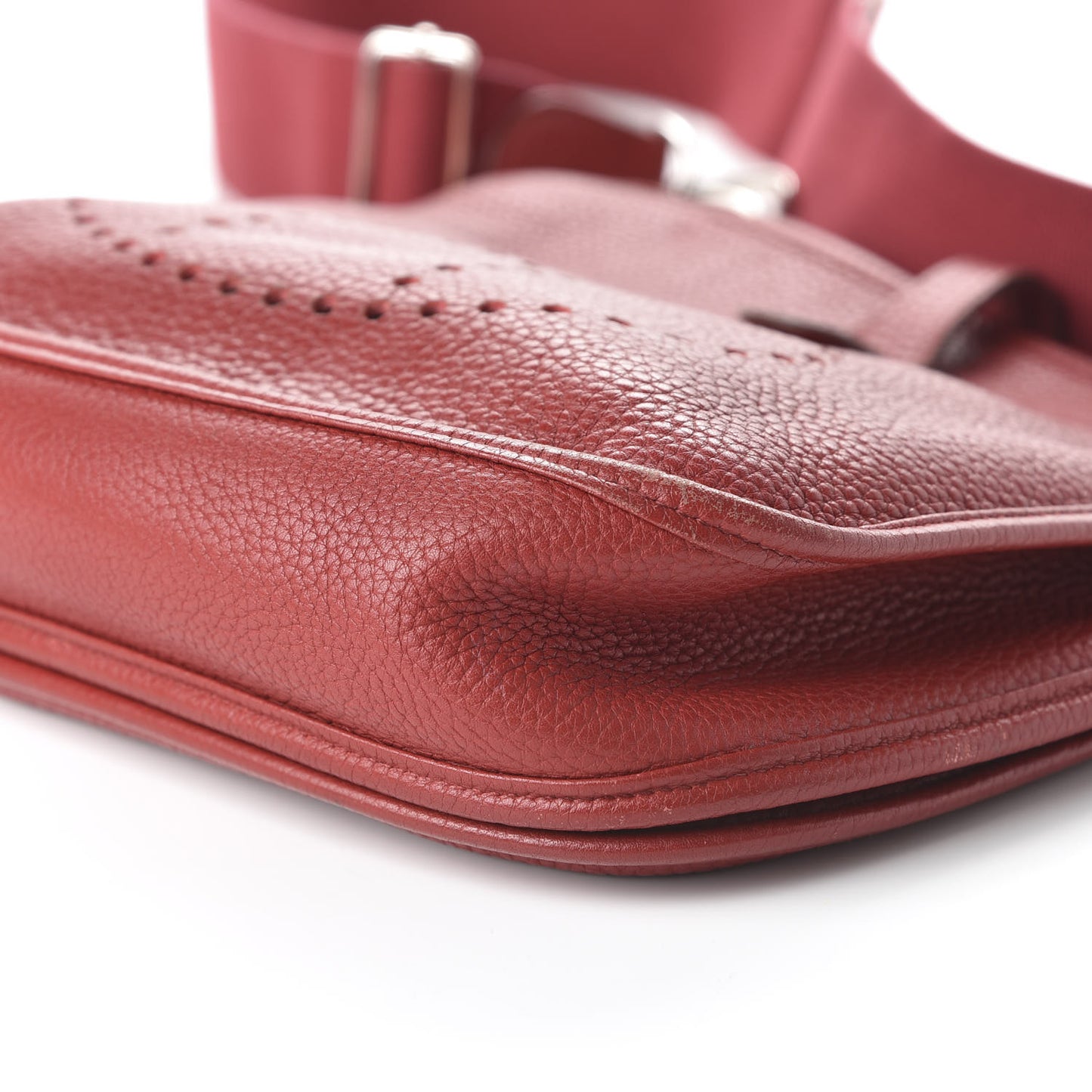 Taurillon Clemence Evelyne III PM Rouge Vif