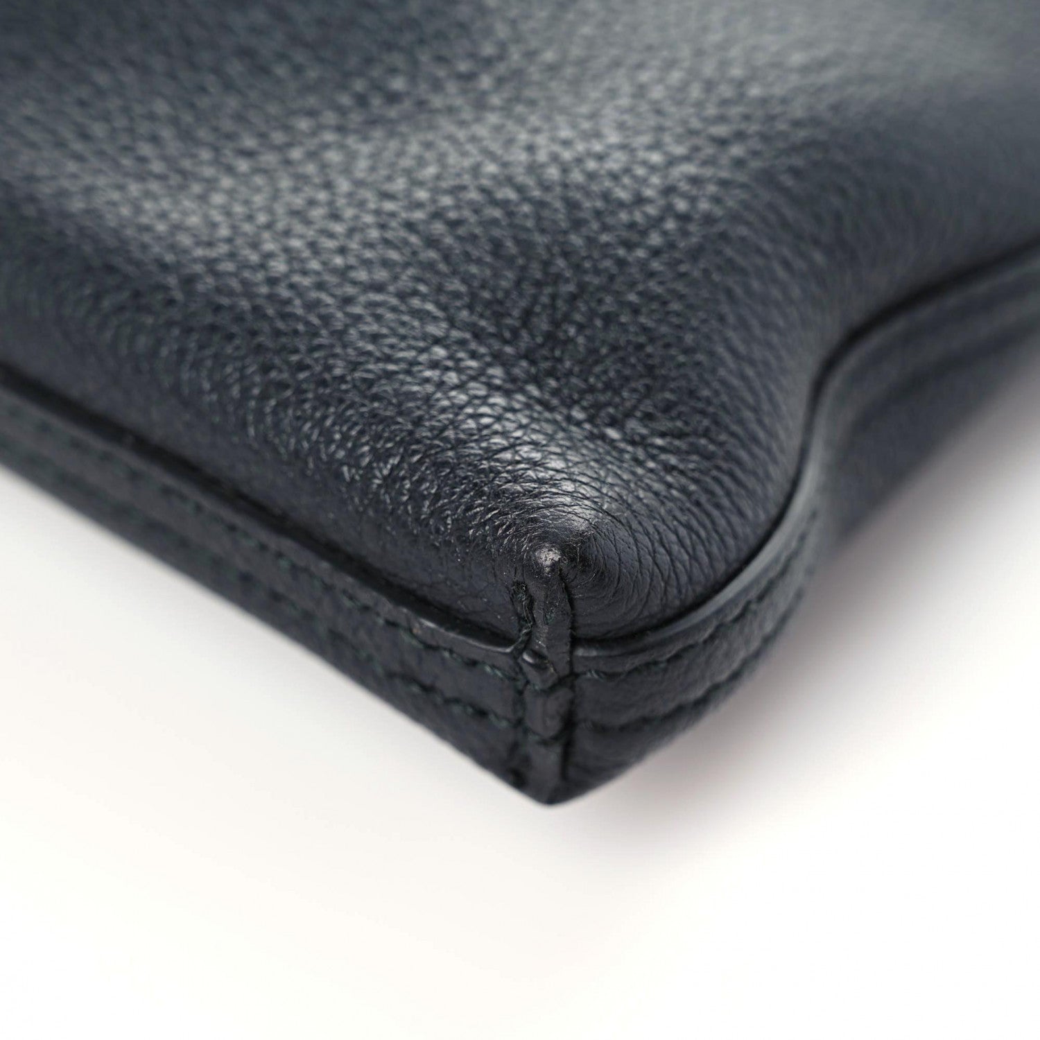 Gucci Pebbled Calfskin Large Logo Portfolio Clutch Black 11 of 12