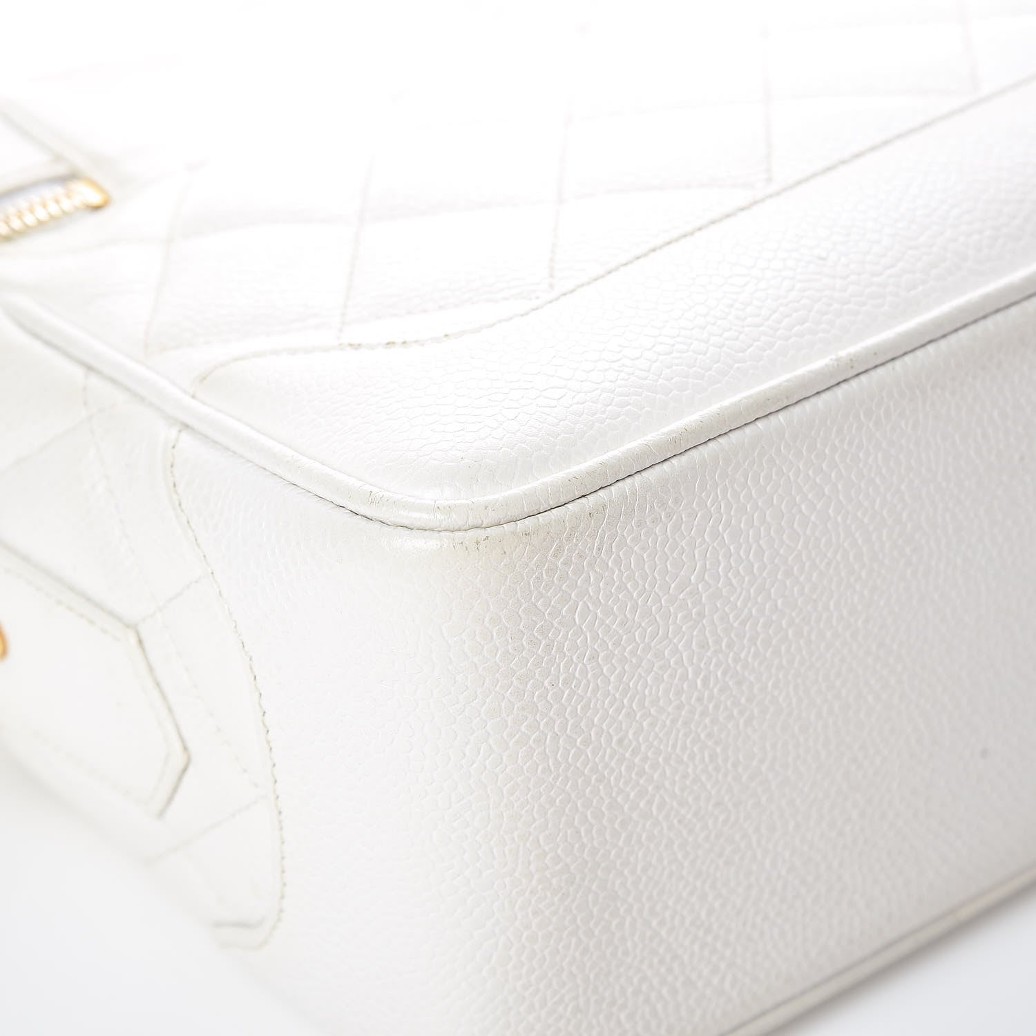 Chanel Caviar Quilted Camera Case White 14 of 28