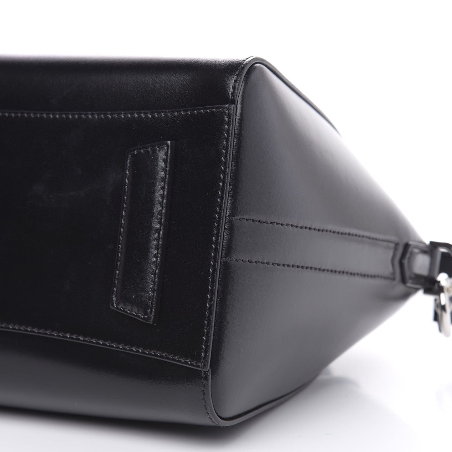 Shiny Lord Calfskin Small Antigona Black