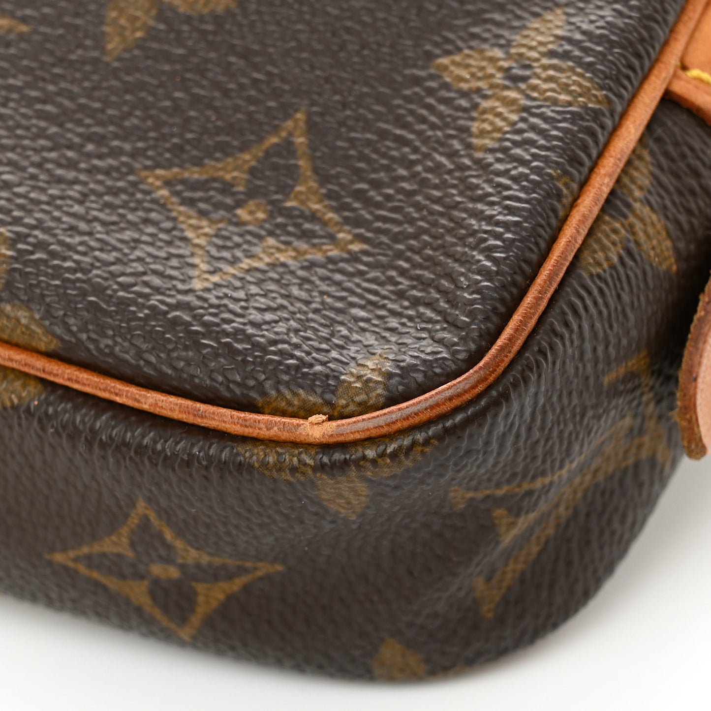 Monogram Pochette Marly Bandouliere