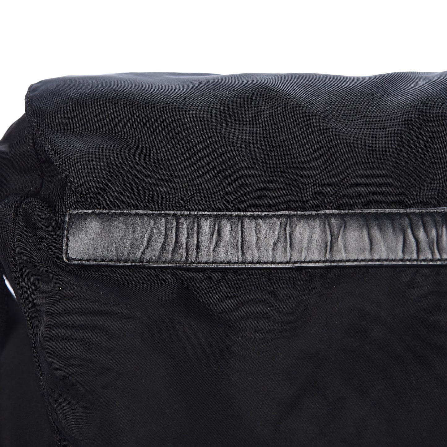Nylon Vela Messenger Bag Black