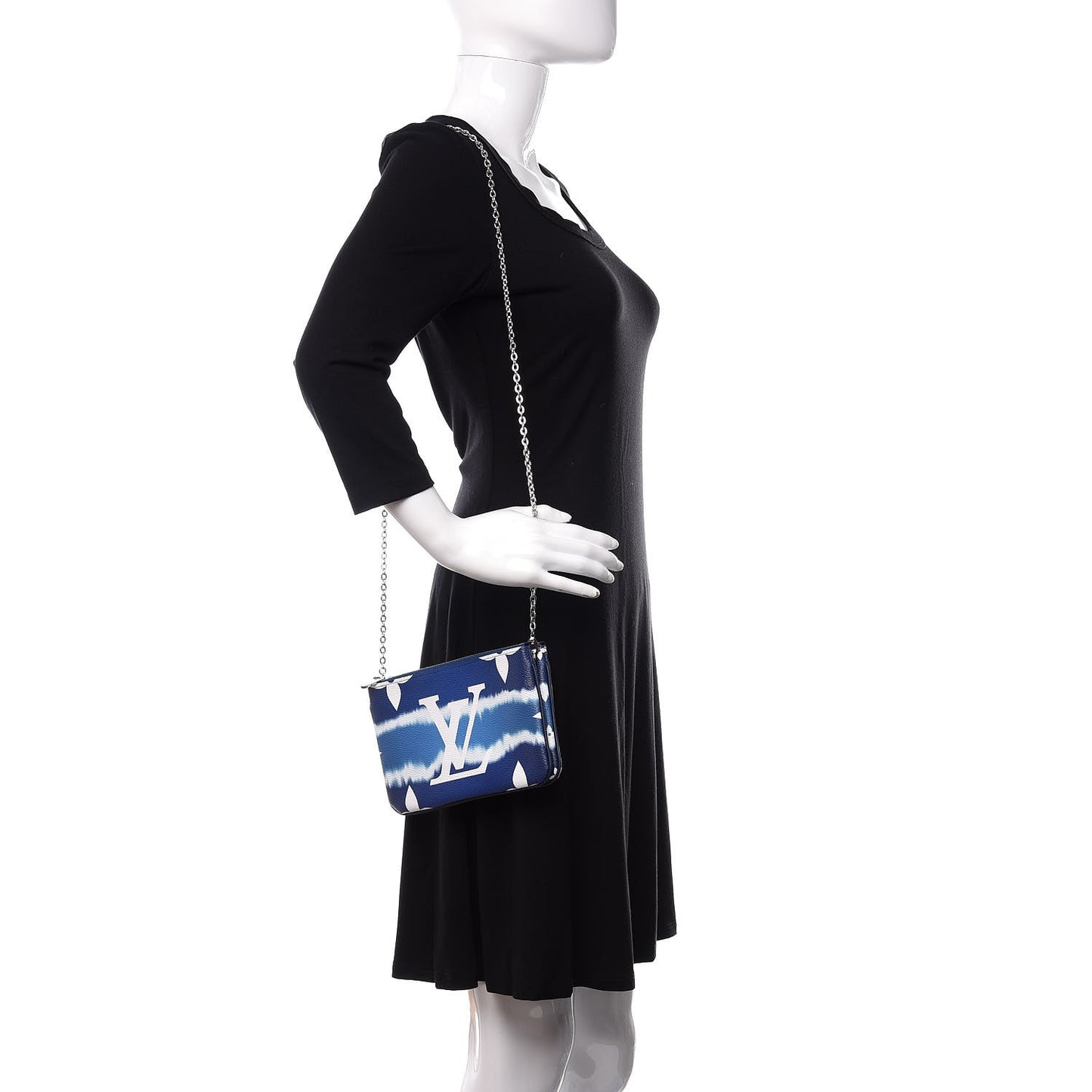 Monogram Giant Escale Double Zip Pochette Blue